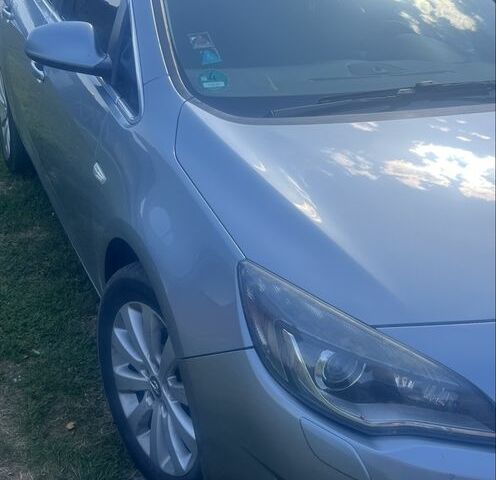 Сірий Опель Астра, об'ємом двигуна 2 л та пробігом 333 тис. км за 6200 $, фото 1 на Automoto.ua