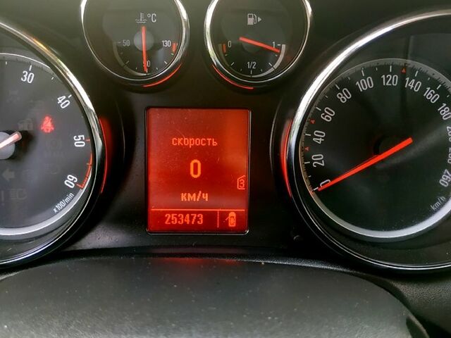 Серый Опель Астра, объемом двигателя 1.2 л и пробегом 257 тыс. км за 5600 $, фото 2 на Automoto.ua