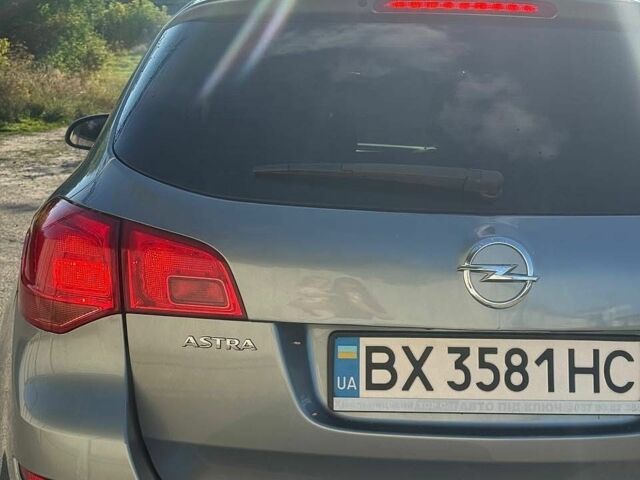 Сірий Опель Астра, об'ємом двигуна 1.7 л та пробігом 245 тис. км за 7500 $, фото 18 на Automoto.ua