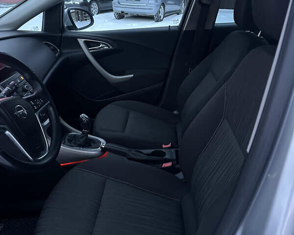 Сірий Опель Астра, об'ємом двигуна 1.7 л та пробігом 248 тис. км за 6700 $, фото 12 на Automoto.ua