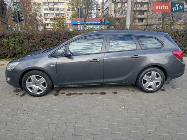 Опель Астра 2011 в Черновцах на Automoto.ua Серый Опель Астра, объемом двигателя 1.7 л и пробегом 289 тыс. км за 7000 $, фото 8 на Automoto.ua