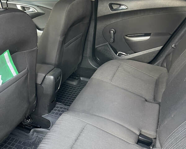 Серый Опель Астра, объемом двигателя 2.2 л и пробегом 300 тыс. км за 7300 $, фото 7 на Automoto.ua