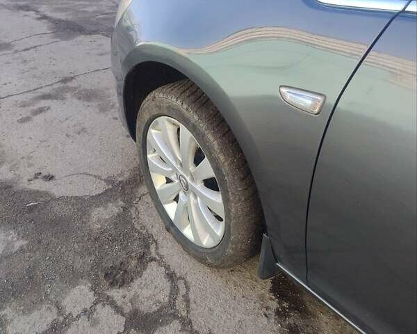 Серый Опель Астра, объемом двигателя 1.7 л и пробегом 265 тыс. км за 6499 $, фото 7 на Automoto.ua