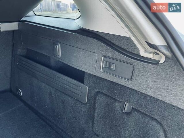 Серый Опель Астра, объемом двигателя 1.7 л и пробегом 259 тыс. км за 7700 $, фото 24 на Automoto.ua