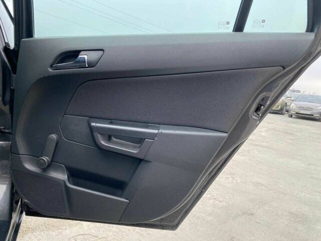 Серый Опель Астра, объемом двигателя 1.6 л и пробегом 192 тыс. км за 6290 $, фото 21 на Automoto.ua