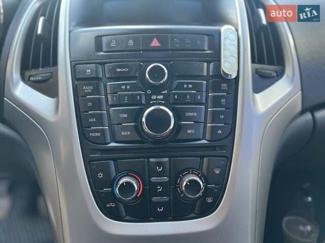 Серый Опель Астра, объемом двигателя 1.2 л и пробегом 294 тыс. км за 5900 $, фото 16 на Automoto.ua