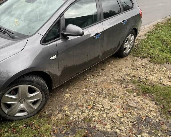 Опель Астра 2011 в Перемышлянах на Automoto.ua Серый Опель Астра, объемом двигателя 1.25 л и пробегом 265 тыс. км за 6900 $, фото 3 на Automoto.ua