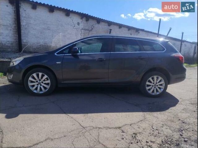 Серый Опель Астра, объемом двигателя 1.7 л и пробегом 265 тыс. км за 6499 $, фото 14 на Automoto.ua