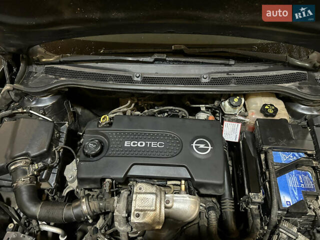 Серый Опель Астра, объемом двигателя 1.3 л и пробегом 278 тыс. км за 5800 $, фото 13 на Automoto.ua