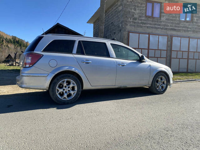 Опель Астра 2011 в Косове на Automoto.ua Серый Опель Астра, объемом двигателя 1.7 л и пробегом 290 тыс. км за 4300 $, фото 9 на Automoto.ua