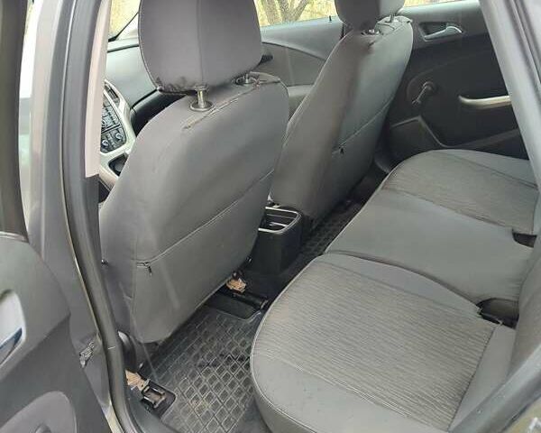 Сірий Опель Астра, об'ємом двигуна 1.7 л та пробігом 240 тис. км за 5700 $, фото 1 на Automoto.ua