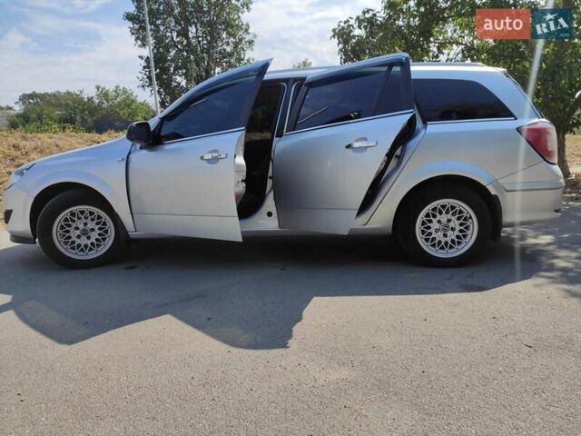 Сірий Опель Астра, об'ємом двигуна 1.69 л та пробігом 253 тис. км за 6350 $, фото 9 на Automoto.ua