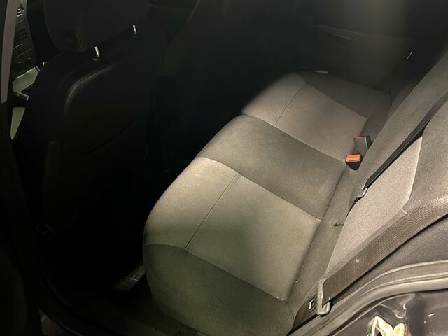 Серый Опель Астра, объемом двигателя 1.6 л и пробегом 144 тыс. км за 5300 $, фото 7 на Automoto.ua