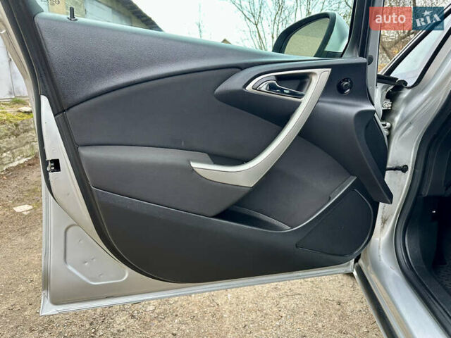 Серый Опель Астра, объемом двигателя 1.6 л и пробегом 148 тыс. км за 7800 $, фото 15 на Automoto.ua