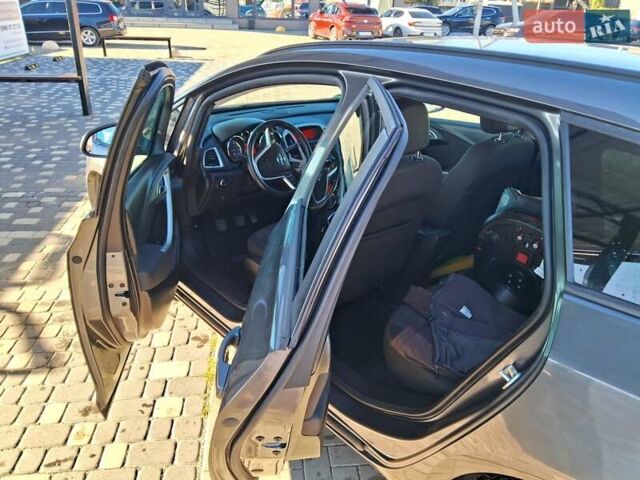 Серый Опель Астра, объемом двигателя 1.6 л и пробегом 176 тыс. км за 7200 $, фото 10 на Automoto.ua