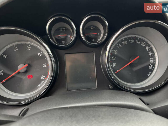 Серый Опель Астра, объемом двигателя 1.25 л и пробегом 238 тыс. км за 5499 $, фото 13 на Automoto.ua