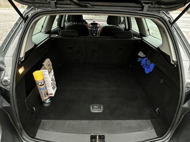 Сірий Опель Астра, об'ємом двигуна 1.7 л та пробігом 261 тис. км за 6300 $, фото 13 на Automoto.ua