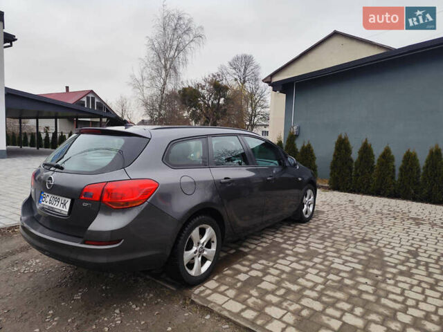 Сірий Опель Астра, об'ємом двигуна 1.69 л та пробігом 250 тис. км за 6500 $, фото 2 на Automoto.ua