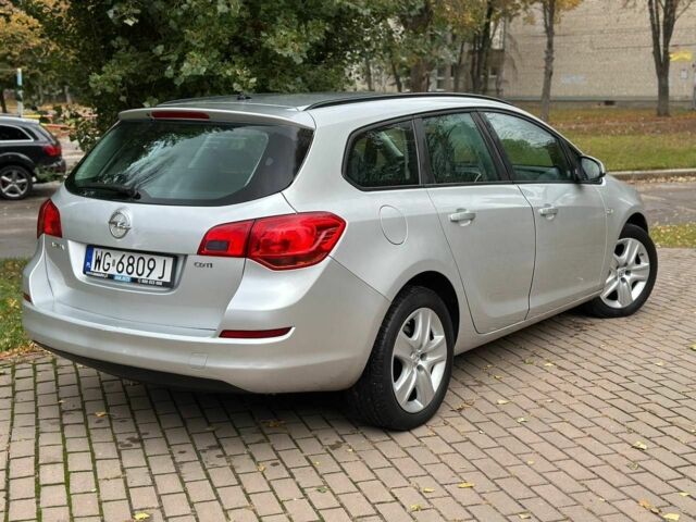 Сірий Опель Астра, об'ємом двигуна 1.7 л та пробігом 241 тис. км за 3999 $, фото 3 на Automoto.ua