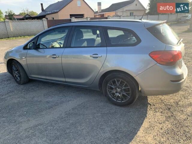 Серый Опель Астра, объемом двигателя 1.6 л и пробегом 219 тыс. км за 6450 $, фото 8 на Automoto.ua