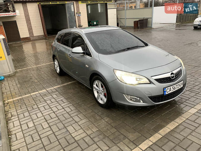 Сірий Опель Астра, об'ємом двигуна 2 л та пробігом 377 тис. км за 5000 $, фото 6 на Automoto.ua