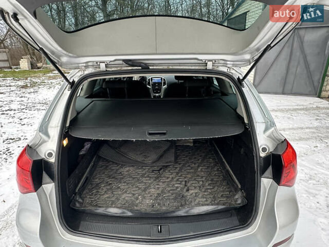 Серый Опель Астра, объемом двигателя 1.69 л и пробегом 249 тыс. км за 3350 $, фото 20 на Automoto.ua