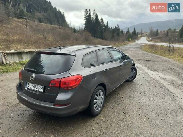 Серый Опель Астра, объемом двигателя 1.69 л и пробегом 240 тыс. км за 6200 $, фото 5 на Automoto.ua