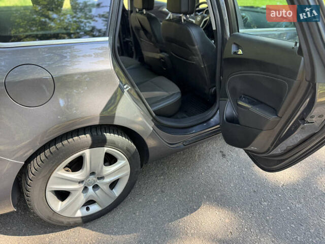 Сірий Опель Астра, об'ємом двигуна 1.69 л та пробігом 160 тис. км за 6000 $, фото 41 на Automoto.ua