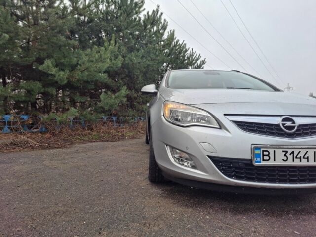 Сірий Опель Астра, об'ємом двигуна 1.4 л та пробігом 310 тис. км за 6700 $, фото 3 на Automoto.ua