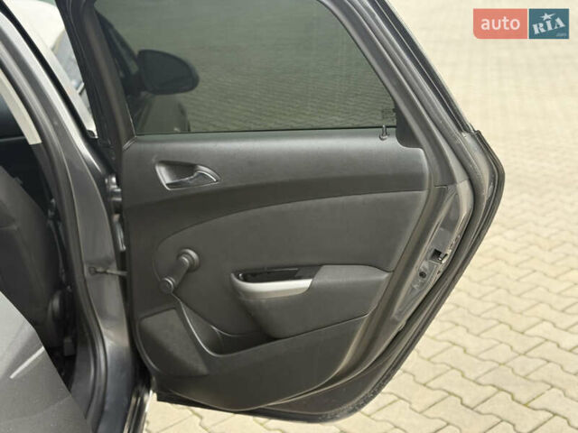 Серый Опель Астра, объемом двигателя 1.69 л и пробегом 412 тыс. км за 6500 $, фото 24 на Automoto.ua