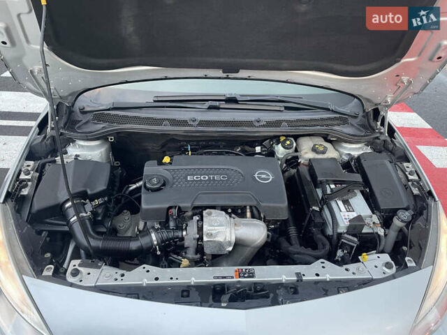 Серый Опель Астра, объемом двигателя 1.3 л и пробегом 255 тыс. км за 5700 $, фото 13 на Automoto.ua