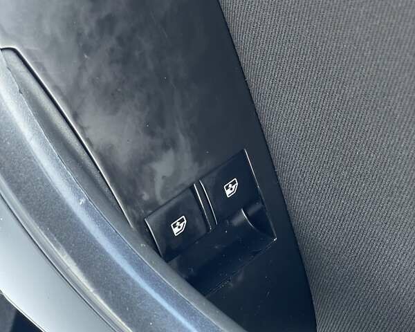 Сірий Опель Астра, об'ємом двигуна 1.3 л та пробігом 182 тис. км за 6799 $, фото 38 на Automoto.ua