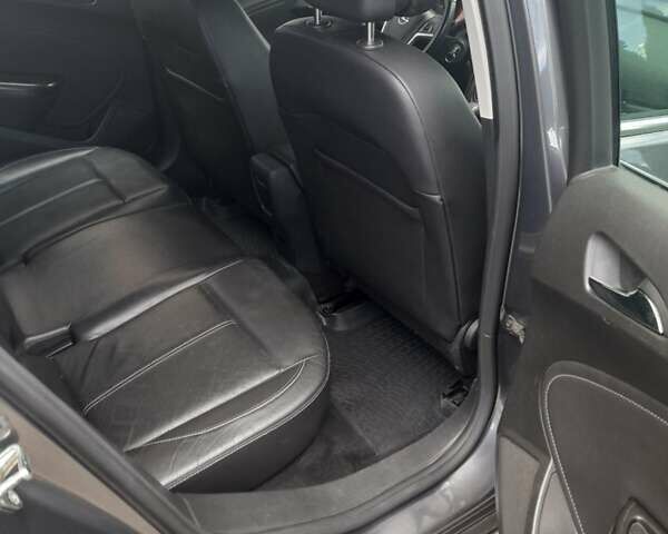 Серый Опель Астра, объемом двигателя 2 л и пробегом 244 тыс. км за 8300 $, фото 13 на Automoto.ua