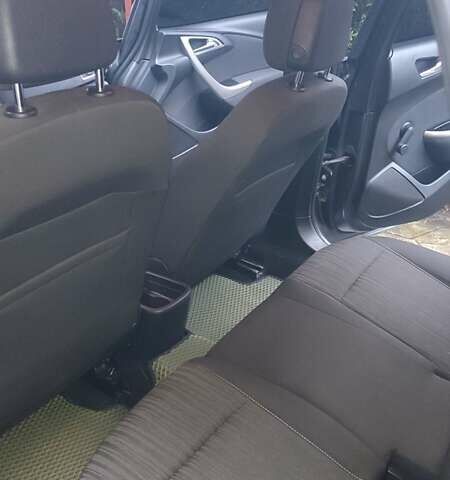 Сірий Опель Астра, об'ємом двигуна 1.7 л та пробігом 412 тис. км за 6400 $, фото 6 на Automoto.ua