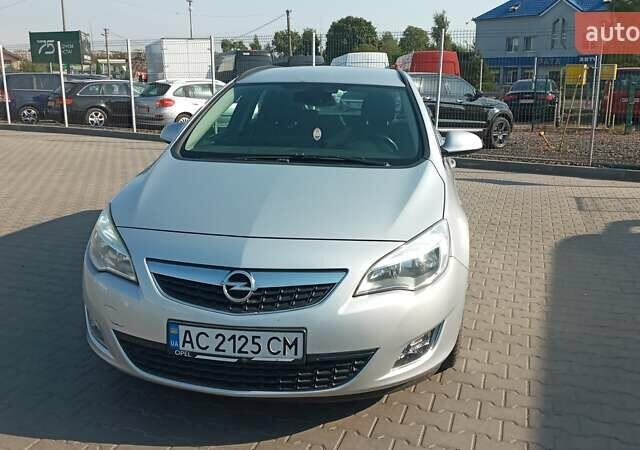 Серый Опель Астра, объемом двигателя 1.69 л и пробегом 187 тыс. км за 6800 $, фото 14 на Automoto.ua