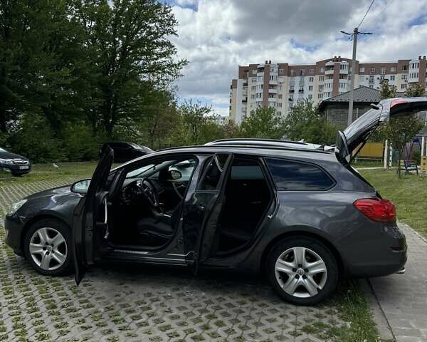 Сірий Опель Астра, об'ємом двигуна 2 л та пробігом 290 тис. км за 7200 $, фото 12 на Automoto.ua