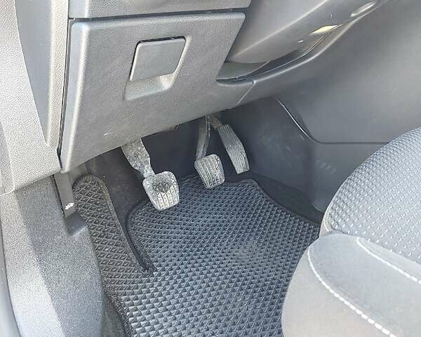 Серый Опель Астра, объемом двигателя 1.4 л и пробегом 126 тыс. км за 6200 $, фото 14 на Automoto.ua