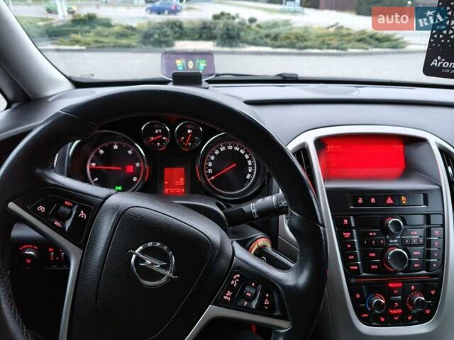 Серый Опель Астра, объемом двигателя 1.7 л и пробегом 276 тыс. км за 6500 $, фото 21 на Automoto.ua