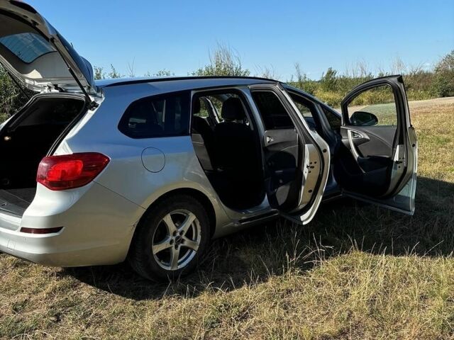 Сірий Опель Астра, об'ємом двигуна 1.3 л та пробігом 238 тис. км за 4800 $, фото 5 на Automoto.ua