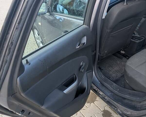 Опель Астра 2011 в Черновцах на Automoto.ua Серый Опель Астра, объемом двигателя 1.7 л и пробегом 289 тыс. км за 7000 $, фото 15 на Automoto.ua