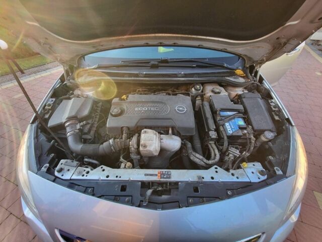 Серый Опель Астра, объемом двигателя 0 л и пробегом 220 тыс. км за 6500 $, фото 6 на Automoto.ua