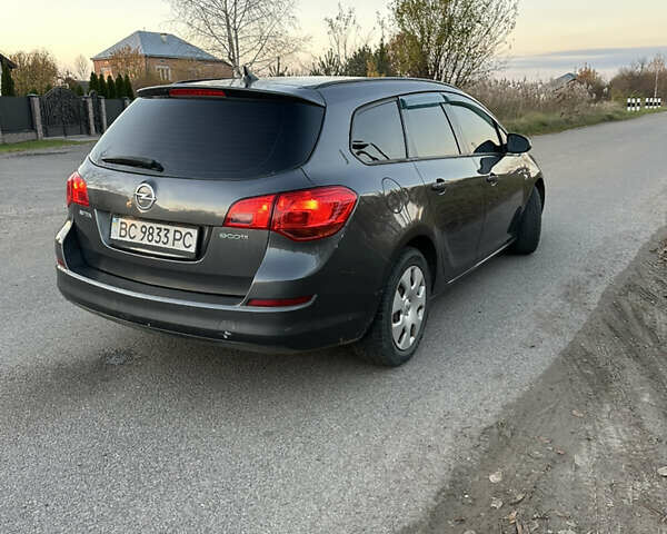Сірий Опель Астра, об'ємом двигуна 1.25 л та пробігом 261 тис. км за 4100 $, фото 1 на Automoto.ua