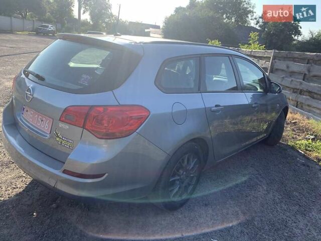 Серый Опель Астра, объемом двигателя 1.6 л и пробегом 219 тыс. км за 6450 $, фото 4 на Automoto.ua