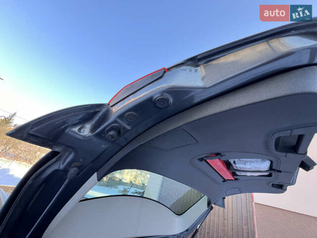 Серый Опель Астра, объемом двигателя 1.7 л и пробегом 254 тыс. км за 6900 $, фото 74 на Automoto.ua