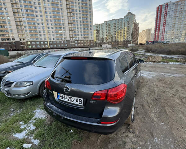 Серый Опель Астра, объемом двигателя 1.7 л и пробегом 280 тыс. км за 6900 $, фото 2 на Automoto.ua