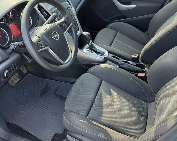 Серый Опель Астра, объемом двигателя 2 л и пробегом 136 тыс. км за 7900 $, фото 13 на Automoto.ua