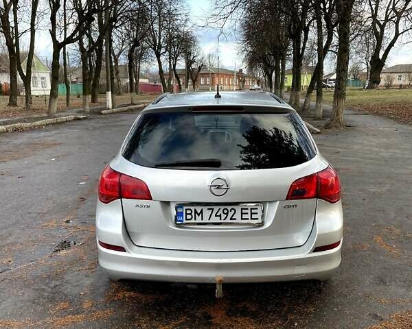Серый Опель Астра, объемом двигателя 1.7 л и пробегом 280 тыс. км за 5999 $, фото 7 на Automoto.ua