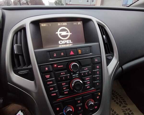 Серый Опель Астра, объемом двигателя 1.3 л и пробегом 236 тыс. км за 6950 $, фото 20 на Automoto.ua