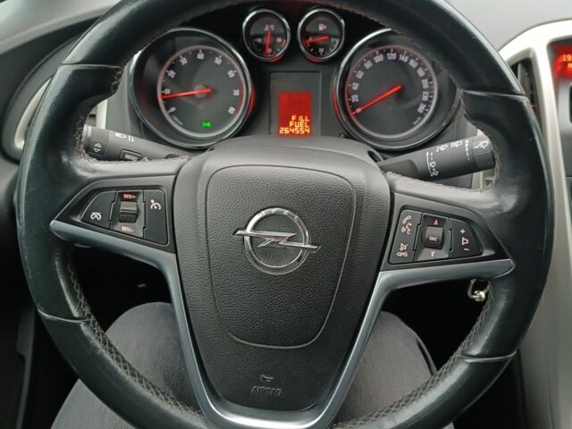 Серый Опель Астра, объемом двигателя 1.6 л и пробегом 264 тыс. км за 5850 $, фото 5 на Automoto.ua