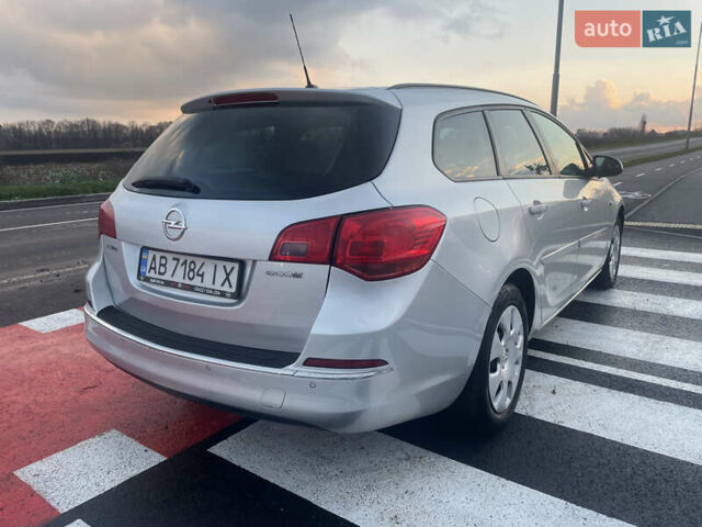 Серый Опель Астра, объемом двигателя 1.3 л и пробегом 255 тыс. км за 5700 $, фото 4 на Automoto.ua